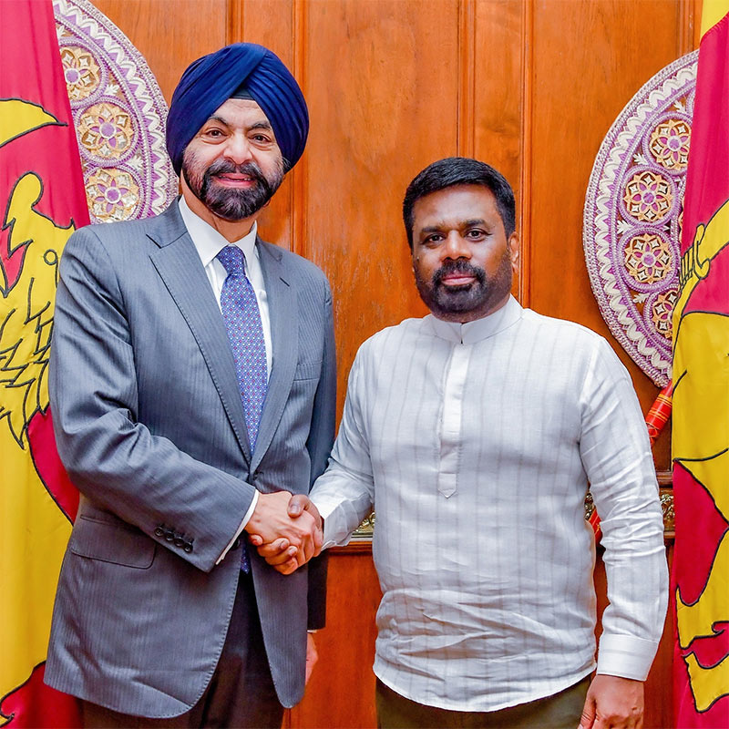 Ajay Banga, President of the World Bank Group, shaking hands with Sri Lankan President Anura Kumara Dissanayake