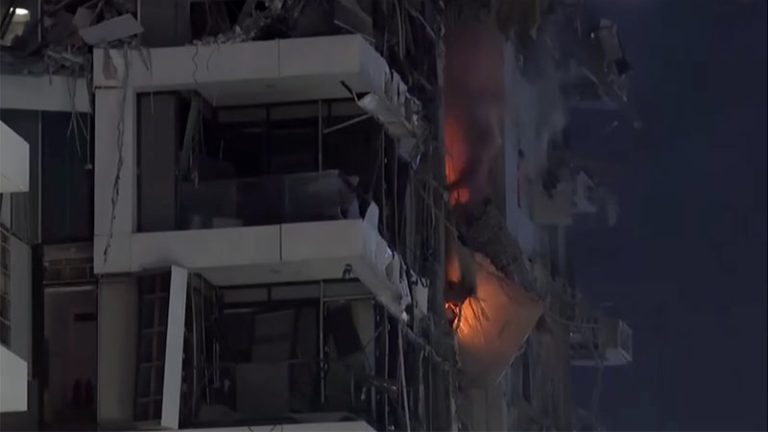 Explosions in Tel Aviv following Iranian missile attack on Israel