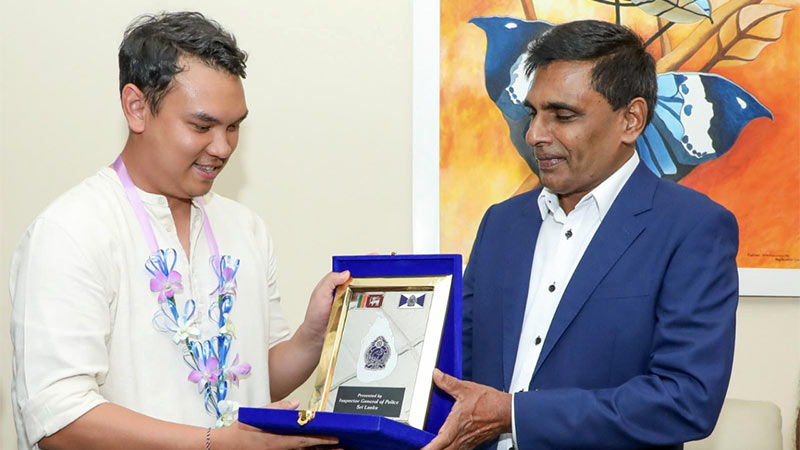 Indonesian Police officers honoured for arrest of Sri Lankan underworld figures