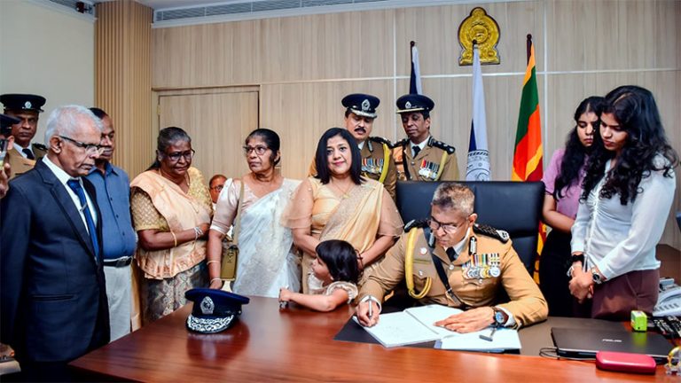 Priyantha Weerasooriya assumes duties as 37th IGP of Sri Lanka