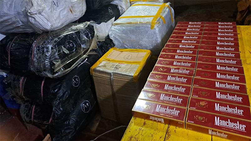 Kalpitiya Police seize massive stock of drugs and contraband