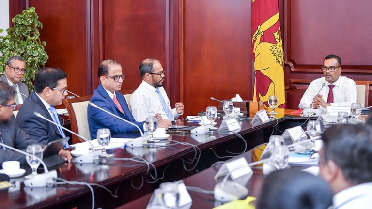Pre-budget talks on banking, finance and insurance sector held at Presidential Secretariat in Colombo