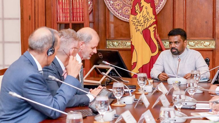 Sri Lanka President Anura Kumara Dissanayake meeting with World Bank representatives to discuss economic reforms and investments