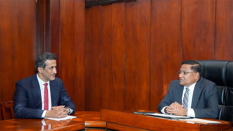 Sri Lanka's Foreign Minister Vijitha Herath and UAE State Minister Saeed bin Mubarak Al Hajeri discussing bilateral cooperation during a meeting in Colombo