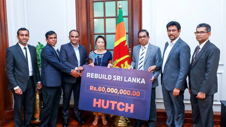 HUTCH donates LKR 60 Million to support Sri Lankans affected by adverse weather