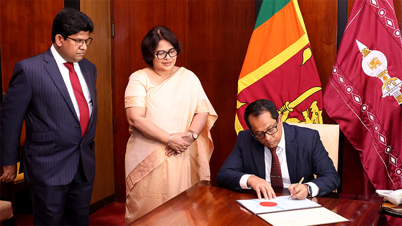 The Speaker of the Sri Lankan Parliament, Dr. Jagath Wickramaratne