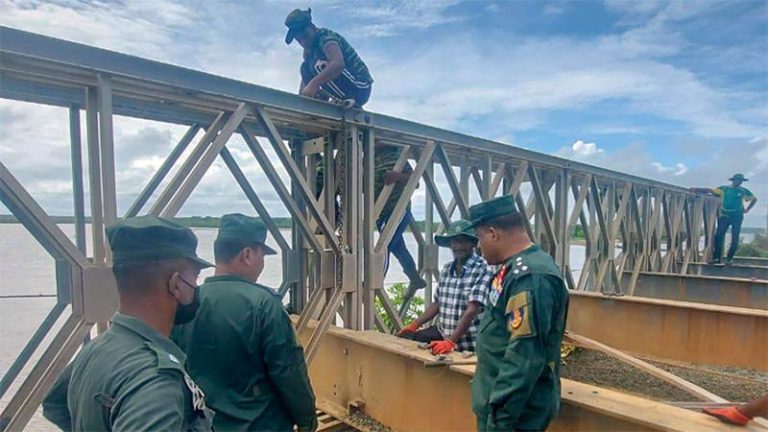 Sri Lanka Army Engineers restore connectivity following Nayaru bridge collapse