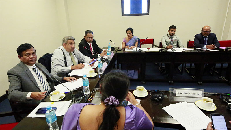 Sri Lanka Parliamentary Select Committee investigating release of 323 containers at Port of Colombo