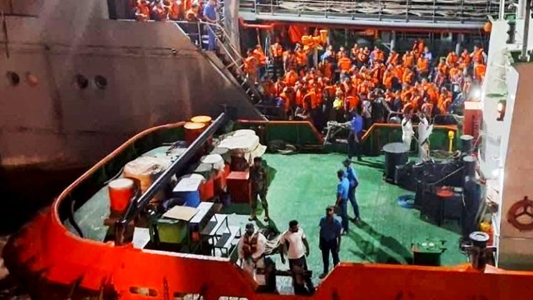 Sri Lanka transfers Iranian vessel IRIS Bushehr crew to Colombo