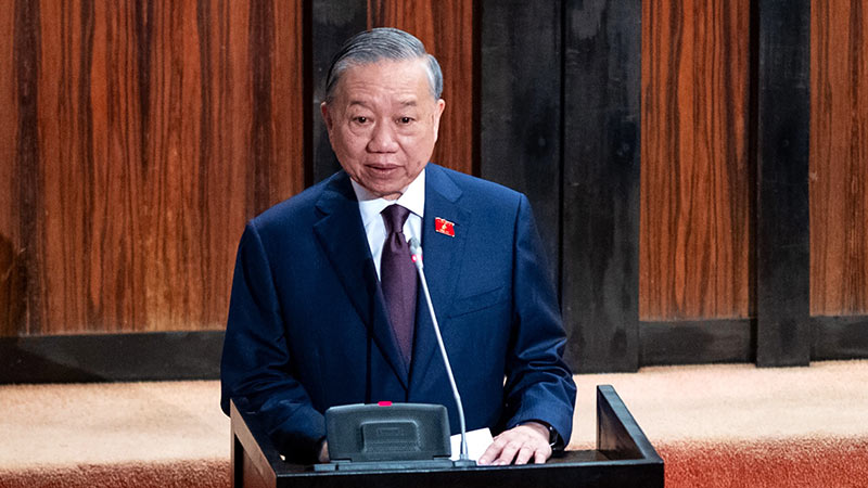 Vietnamese President To Lam addresses Sri Lanka Parliament