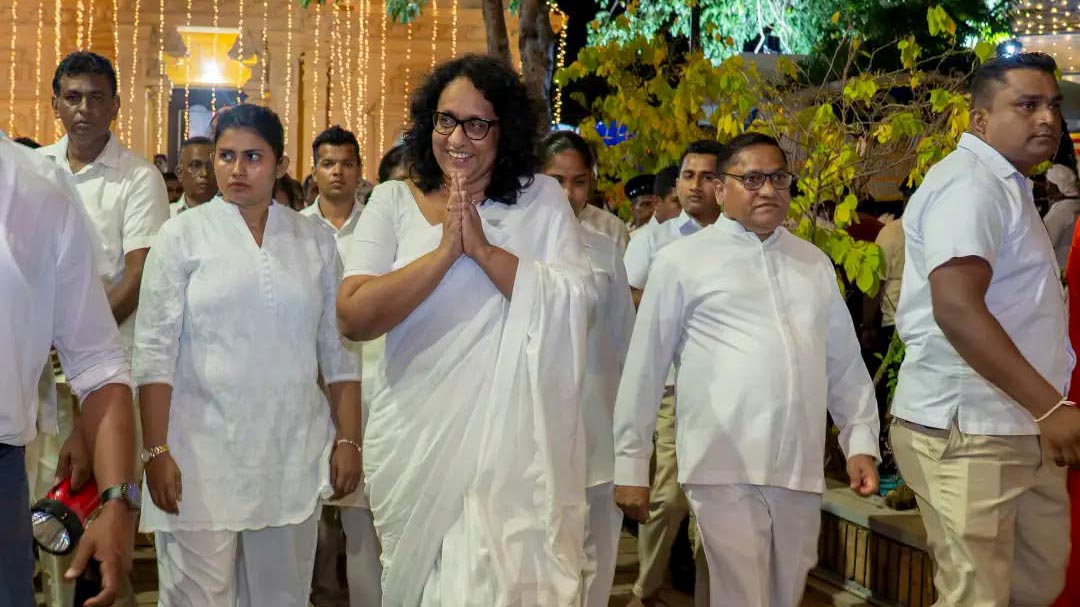 Sri Lanka Prime Minister Harini Amarasuriya and Minister Vijitha Herath arriving at the Bellanwila Esala Perahera