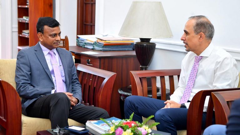 Chief of Staff to the President Prabath Chandrakeerthi meets World Bank Country Manager Gevorg Sargsyan in Colombo