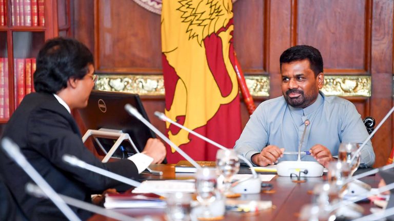 Sri Lanka President Anura Kumara Dissanayake in discussion with BASL President Rajeev Amarasuriya at the Presidential Secretariat in Colombo