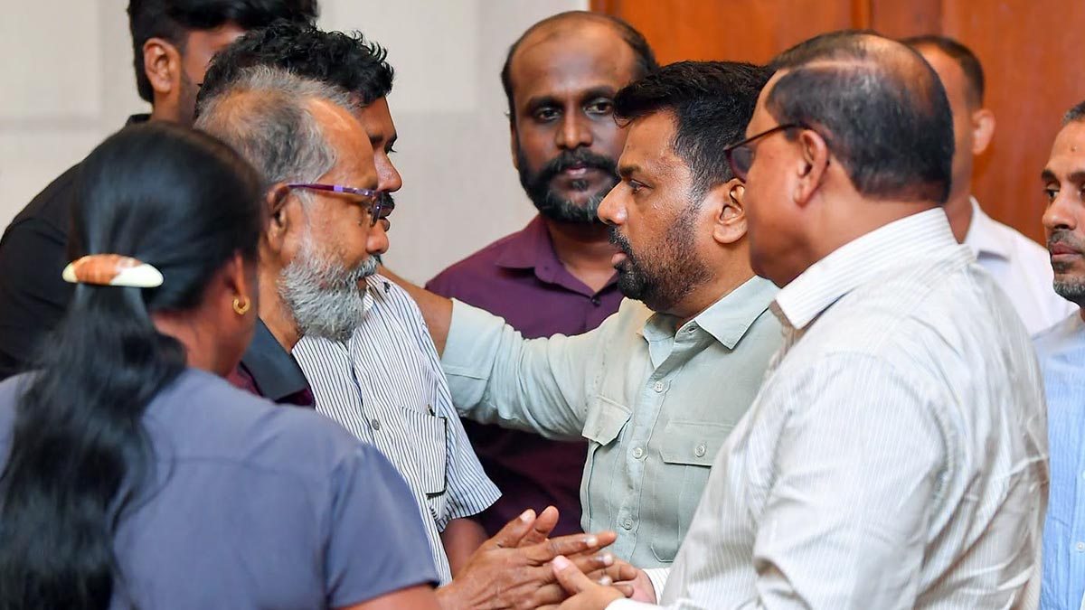 Sri Lankan President Anura Kumara Dissanayake in an emotional discussion with the parents of Sivarasa Anojan at the Presidential Secretariat in Colombo