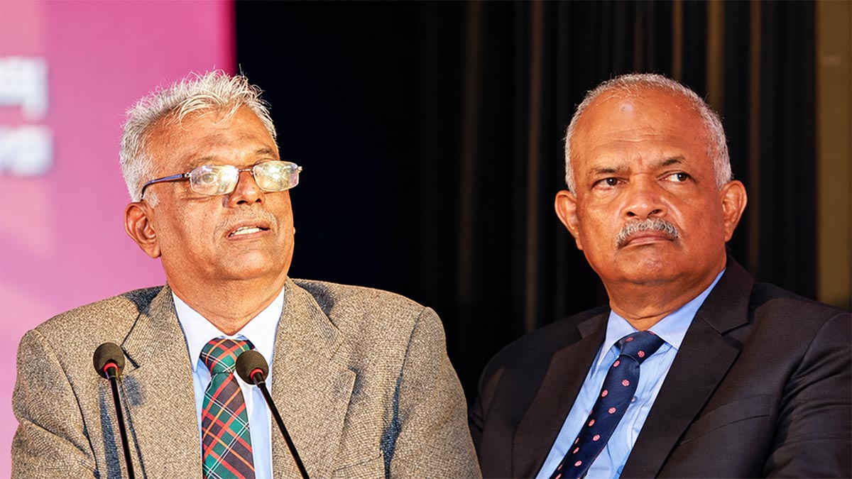 Ravi Seneviratne and Shani Abeysekara