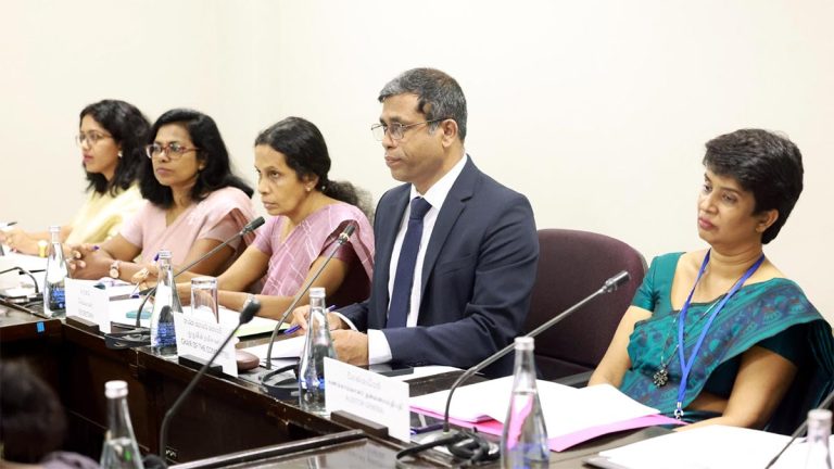 COPE Chairman Dr. Nishantha Samaraweera and other officials attending a meeting on issues at KDU Hospital in Parliament of Sri Lanka