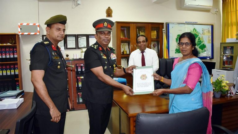 Officials hand over documents for the release of land in Keppapilavu
